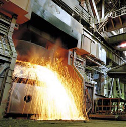 The BOF shop of the Magnitogorsk Iron & Steel Works. new BOF No.3 compiles with the state-of-the-art technological level.