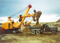 Mining of ilmenite sands at Satpayevsk mine