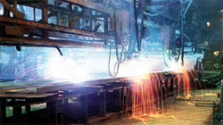 Plasma-cutting installation